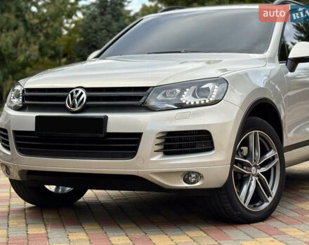 Бежевый Фольксваген Туарег, объемом двигателя 3 л и пробегом 180 тыс. км за 16000 $, фото 4 на Automoto.ua