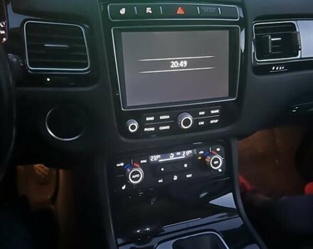 Бежевий Фольксваген Туарег, об'ємом двигуна 3 л та пробігом 106 тис. км за 31700 $, фото 9 на Automoto.ua