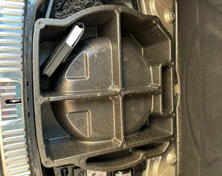 Бежевый Фольксваген Туарег, объемом двигателя 2.97 л и пробегом 183 тыс. км за 26500 $, фото 24 на Automoto.ua