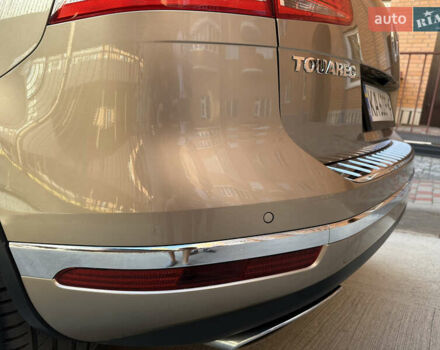 Бежевый Фольксваген Туарег, объемом двигателя 2.97 л и пробегом 183 тыс. км за 26500 $, фото 34 на Automoto.ua