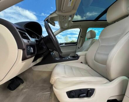 Бежевый Фольксваген Туарег, объемом двигателя 3.6 л и пробегом 76 тыс. км за 7300 $, фото 10 на Automoto.ua