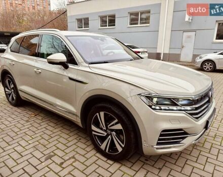 Бежевий Фольксваген Туарег, об'ємом двигуна 3 л та пробігом 72 тис. км за 47900 $, фото 6 на Automoto.ua