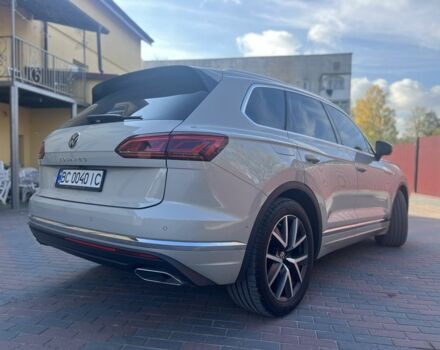 Бежевый Фольксваген Туарег, объемом двигателя 3 л и пробегом 127 тыс. км за 52500 $, фото 3 на Automoto.ua