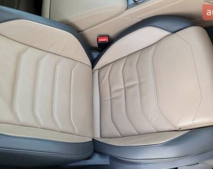 Бежевий Фольксваген Туарег, об'ємом двигуна 2.97 л та пробігом 128 тис. км за 53500 $, фото 41 на Automoto.ua