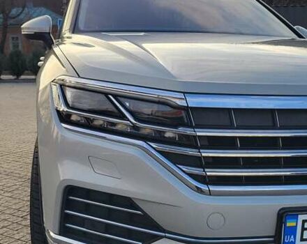 Бежевий Фольксваген Туарег, об'ємом двигуна 2.97 л та пробігом 128 тис. км за 53500 $, фото 26 на Automoto.ua