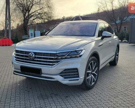 Бежевий Фольксваген Туарег, об'ємом двигуна 2.97 л та пробігом 128 тис. км за 53500 $, фото 25 на Automoto.ua