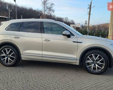 Бежевий Фольксваген Туарег, об'ємом двигуна 2.97 л та пробігом 128 тис. км за 53500 $, фото 10 на Automoto.ua