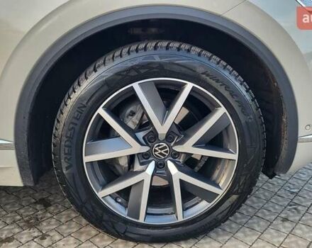 Бежевий Фольксваген Туарег, об'ємом двигуна 2.97 л та пробігом 128 тис. км за 53500 $, фото 84 на Automoto.ua