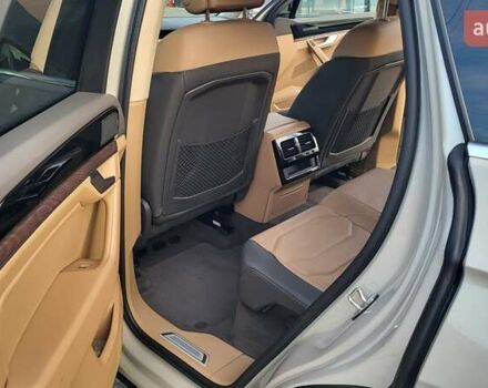 Бежевий Фольксваген Туарег, об'ємом двигуна 2.97 л та пробігом 128 тис. км за 53500 $, фото 56 на Automoto.ua