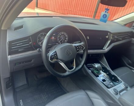 Бежевый Фольксваген Туарег, объемом двигателя 3 л и пробегом 127 тыс. км за 52500 $, фото 7 на Automoto.ua