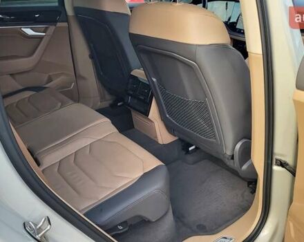 Бежевий Фольксваген Туарег, об'ємом двигуна 2.97 л та пробігом 128 тис. км за 53500 $, фото 59 на Automoto.ua