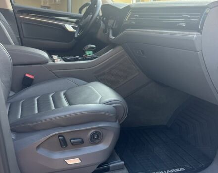 Бежевый Фольксваген Туарег, объемом двигателя 3 л и пробегом 127 тыс. км за 52500 $, фото 16 на Automoto.ua