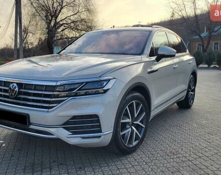 Бежевий Фольксваген Туарег, об'ємом двигуна 2.97 л та пробігом 128 тис. км за 53500 $, фото 3 на Automoto.ua