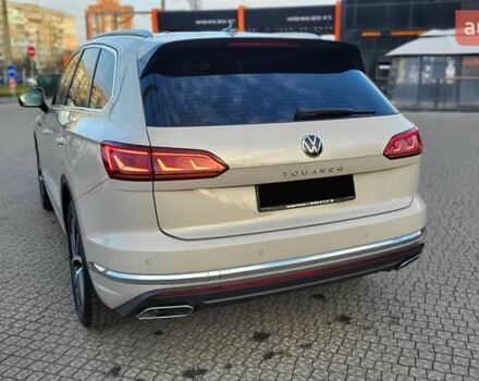 Бежевий Фольксваген Туарег, об'ємом двигуна 2.97 л та пробігом 128 тис. км за 53500 $, фото 30 на Automoto.ua