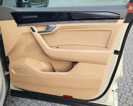 Бежевий Фольксваген Туарег, об'ємом двигуна 2.97 л та пробігом 128 тис. км за 53500 $, фото 71 на Automoto.ua