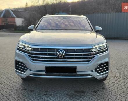 Бежевий Фольксваген Туарег, об'ємом двигуна 2.97 л та пробігом 128 тис. км за 53500 $, фото 2 на Automoto.ua