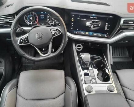 Бежевый Фольксваген Туарег, объемом двигателя 3 л и пробегом 57 тыс. км за 65000 $, фото 11 на Automoto.ua