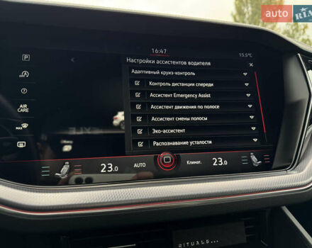 Бежевый Фольксваген Туарег, объемом двигателя 2.99 л и пробегом 9 тыс. км за 77000 $, фото 47 на Automoto.ua