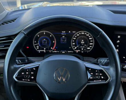 Бежевий Фольксваген Туарег, об'ємом двигуна 2.97 л та пробігом 265 тис. км за 48000 $, фото 13 на Automoto.ua