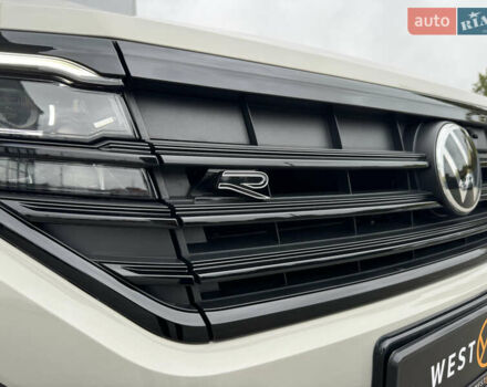 Бежевый Фольксваген Туарег, объемом двигателя 2.99 л и пробегом 9 тыс. км за 77000 $, фото 12 на Automoto.ua