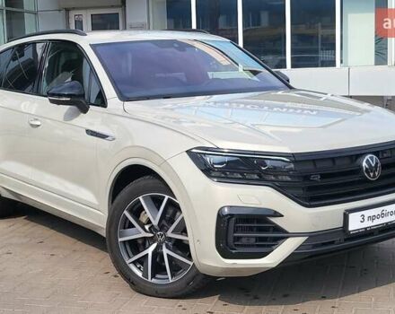 Бежевый Фольксваген Туарег, объемом двигателя 3 л и пробегом 57 тыс. км за 65000 $, фото 2 на Automoto.ua