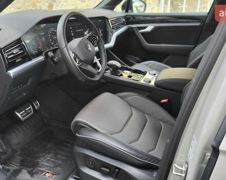 Бежевый Фольксваген Туарег, объемом двигателя 3 л и пробегом 57 тыс. км за 65000 $, фото 9 на Automoto.ua