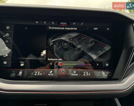 Бежевый Фольксваген Туарег, объемом двигателя 2.99 л и пробегом 9 тыс. км за 77000 $, фото 49 на Automoto.ua