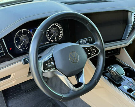 Бежевий Фольксваген Туарег, об'ємом двигуна 2.97 л та пробігом 265 тис. км за 48000 $, фото 8 на Automoto.ua