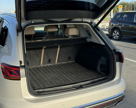 Бежевий Фольксваген Туарег, об'ємом двигуна 2.97 л та пробігом 265 тис. км за 48000 $, фото 21 на Automoto.ua