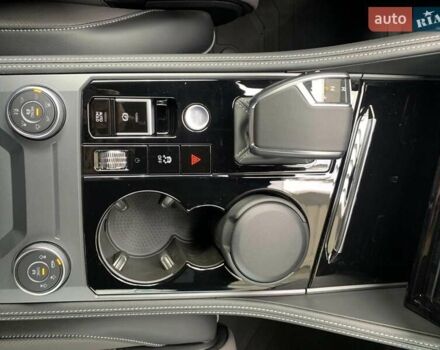 Бежевый Фольксваген Туарег, объемом двигателя 2.97 л и пробегом 27 тыс. км за 77000 $, фото 28 на Automoto.ua