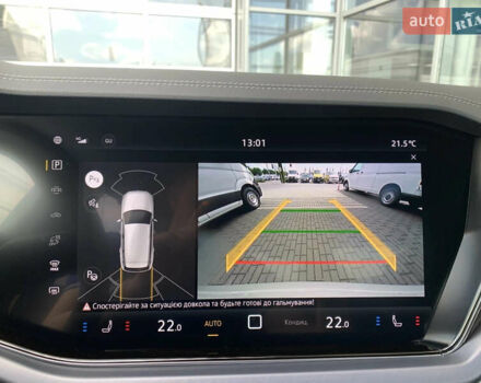 Бежевый Фольксваген Туарег, объемом двигателя 2.97 л и пробегом 27 тыс. км за 77000 $, фото 32 на Automoto.ua