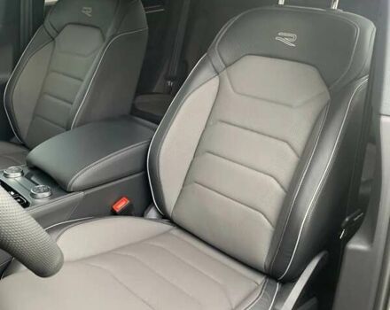 Бежевый Фольксваген Туарег, объемом двигателя 2.97 л и пробегом 27 тыс. км за 77000 $, фото 22 на Automoto.ua