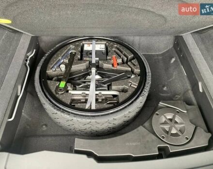 Бежевый Фольксваген Туарег, объемом двигателя 2.97 л и пробегом 27 тыс. км за 77000 $, фото 39 на Automoto.ua