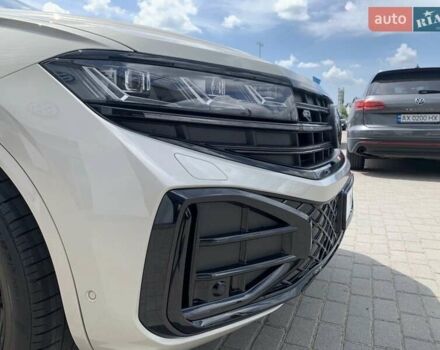 Бежевый Фольксваген Туарег, объемом двигателя 2.97 л и пробегом 27 тыс. км за 77000 $, фото 18 на Automoto.ua