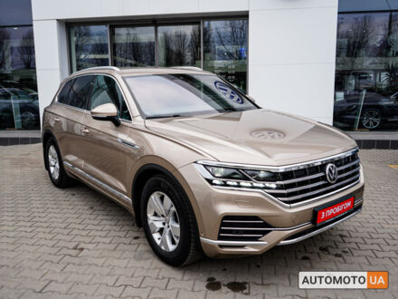 Фольксваген Туарег 2019 в Житомире на Automoto.ua Бежевый Фольксваген Туарег, объемом двигателя 3 л и пробегом 160 тыс. км за 46000 $, фото 1 на Automoto.ua