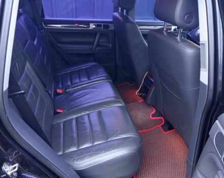 Черный Фольксваген Туарег, объемом двигателя 3 л и пробегом 237 тыс. км за 14300 $, фото 9 на Automoto.ua