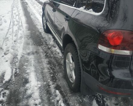 Черный Фольксваген Туарег, объемом двигателя 3 л и пробегом 262 тыс. км за 11200 $, фото 2 на Automoto.ua