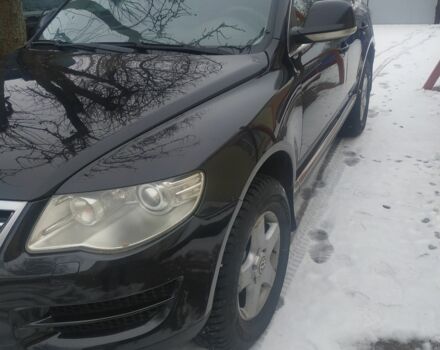 Черный Фольксваген Туарег, объемом двигателя 3 л и пробегом 262 тыс. км за 11200 $, фото 7 на Automoto.ua