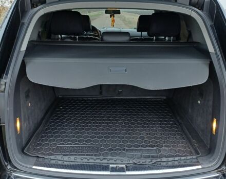 Черный Фольксваген Туарег, объемом двигателя 3 л и пробегом 146 тыс. км за 13000 $, фото 6 на Automoto.ua