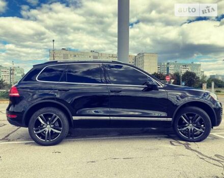 Черный Фольксваген Туарег, объемом двигателя 3 л и пробегом 264 тыс. км за 18500 $, фото 18 на Automoto.ua