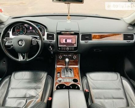 Черный Фольксваген Туарег, объемом двигателя 3 л и пробегом 264 тыс. км за 18500 $, фото 14 на Automoto.ua