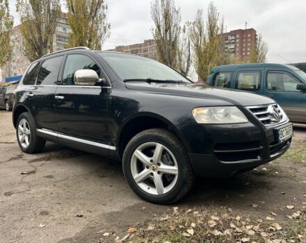 Черный Фольксваген Туарег, объемом двигателя 3.2 л и пробегом 340 тыс. км за 7000 $, фото 6 на Automoto.ua