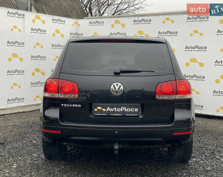 Черный Фольксваген Туарег, объемом двигателя 2.5 л и пробегом 373 тыс. км за 6950 $, фото 24 на Automoto.ua