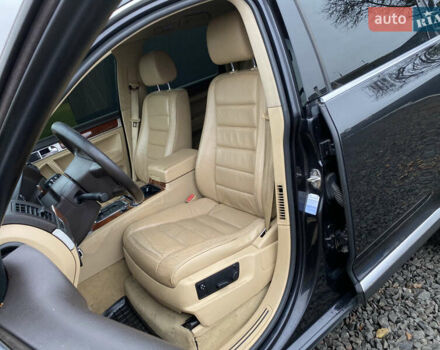 Черный Фольксваген Туарег, объемом двигателя 2.5 л и пробегом 373 тыс. км за 6950 $, фото 50 на Automoto.ua