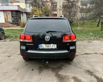 Черный Фольксваген Туарег, объемом двигателя 3.2 л и пробегом 340 тыс. км за 7000 $, фото 5 на Automoto.ua