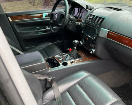 Чорний Фольксваген Туарег, об'ємом двигуна 3.19 л та пробігом 260 тис. км за 5300 $, фото 14 на Automoto.ua