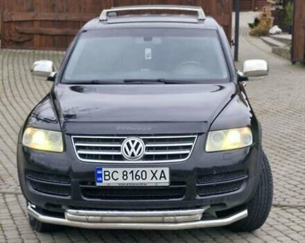 Черный Фольксваген Туарег, объемом двигателя 3.2 л и пробегом 237 тыс. км за 7500 $, фото 3 на Automoto.ua