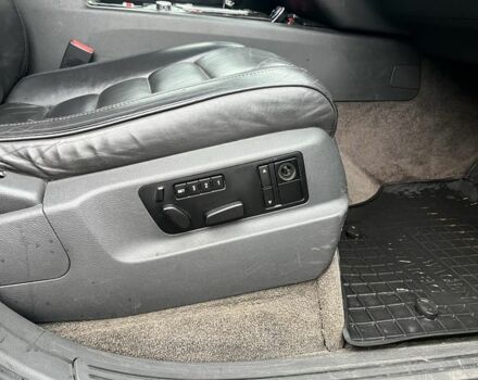 Черный Фольксваген Туарег, объемом двигателя 3.2 л и пробегом 340 тыс. км за 7000 $, фото 12 на Automoto.ua