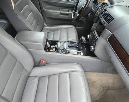 Черный Фольксваген Туарег, объемом двигателя 0 л и пробегом 11 тыс. км за 4500 $, фото 4 на Automoto.ua