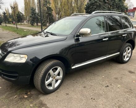 Черный Фольксваген Туарег, объемом двигателя 3.2 л и пробегом 340 тыс. км за 7000 $, фото 1 на Automoto.ua